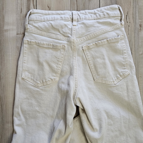 Old Navy High-Rise Straight Jeans - Off White/Cream - Size 0 - Picture 2 of 6